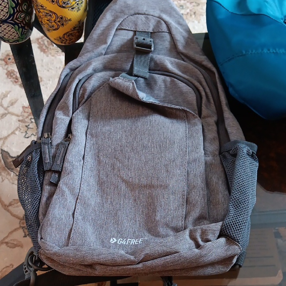 G4 FREE BACKPACK